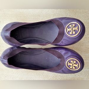 ❤️Sold!❤️ Tory Burch scrunch ballet flats elastic sz 7 or 37 gold logo $248